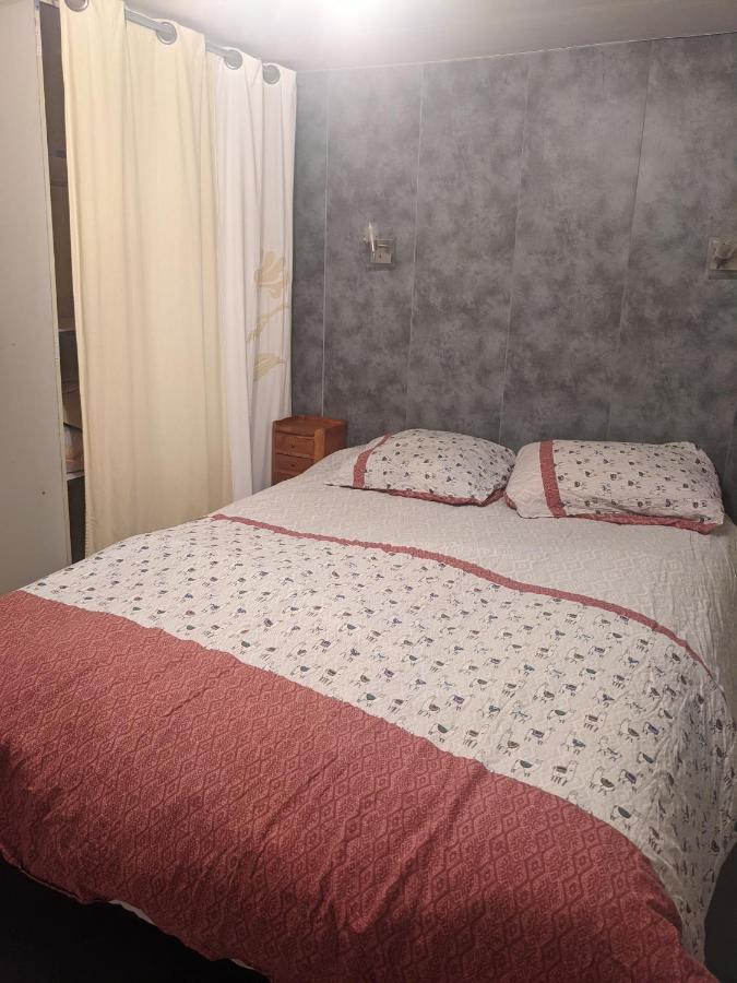 Mobile Home Situe Au Coeur Du Lac Blangy-le-Château Buitenkant foto
